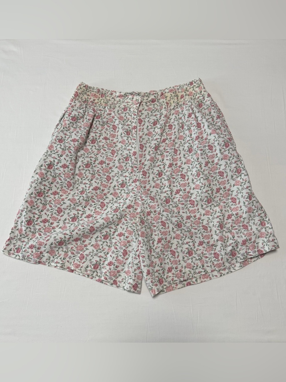 Vintage 90s Capacity Floral High Rise Shorts